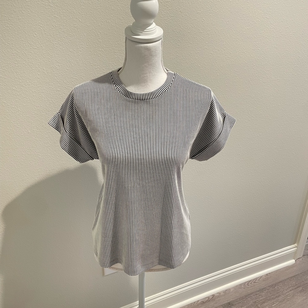 BUCKLE DAYTRIP Short Sleeve Tie-Back Striped Top